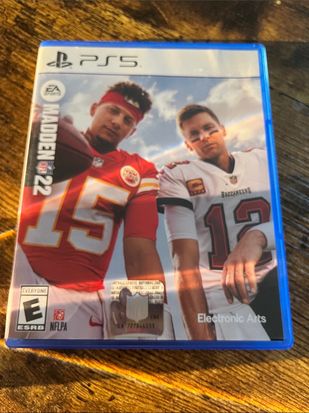 Madden NFL 22 (PS5) - Electronic Arts - Red & White Cover